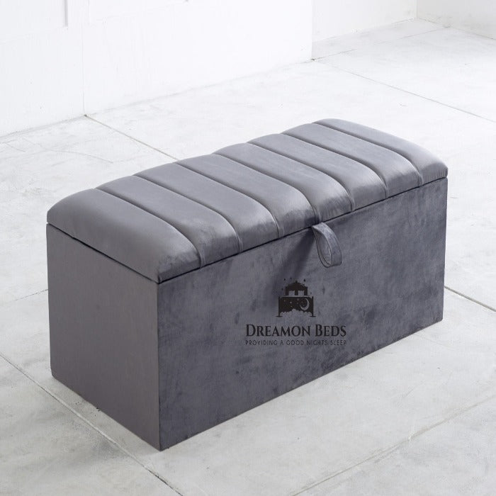 Panel Blanket Box