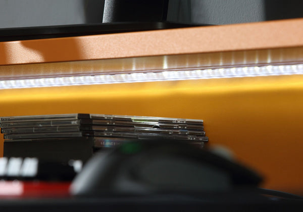 Power Y LED computer desk in orange and black